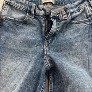 Classic Barell Blue Denim Jeans